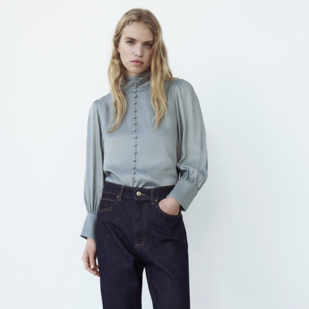 Satin-effect blouse with lined buttons